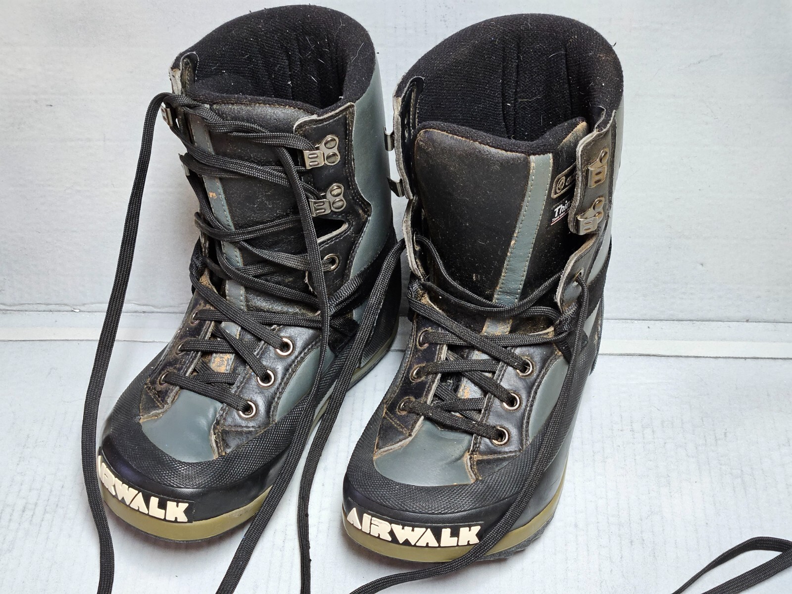 Airwalk Advantage Snowboard Boots Size 7 Thinsulate eBay