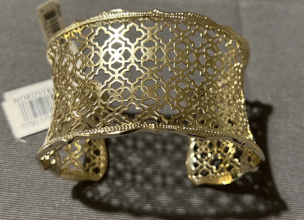 Candice Gold Cuff Bracelet in Gold Filigree