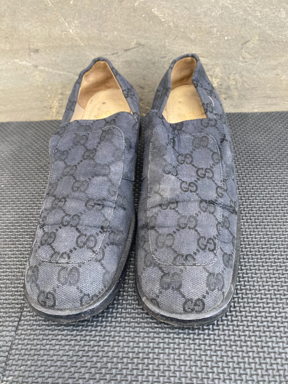 Massin Gucci Vintage GG Femmes Cavas noir US 6 B