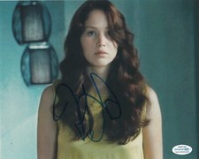 Jennifer Lawrence Hunger Autographed Signed 8x10 Photo ACOA #11