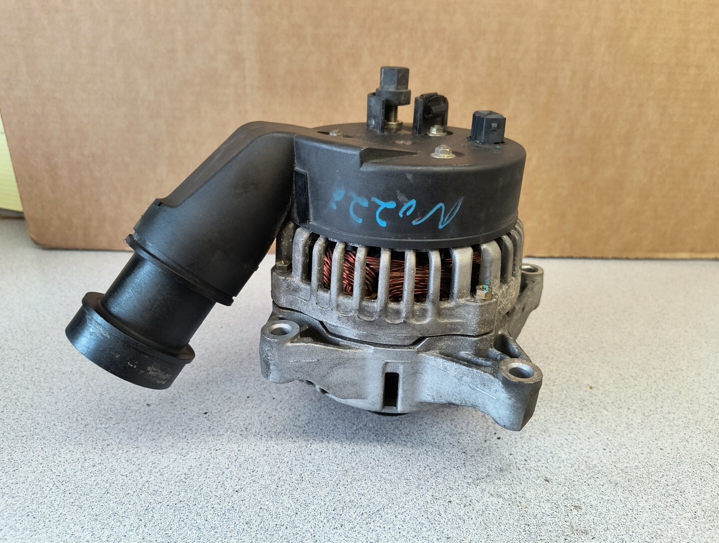 1999 Bentley Arnage Alternator Bosch 120A 0123515023