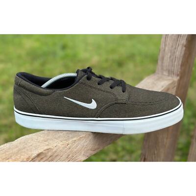 Nike SB Dark Olive Low Clutch Canvas Sneakers Men's Size 12 / 46 (S1928) 