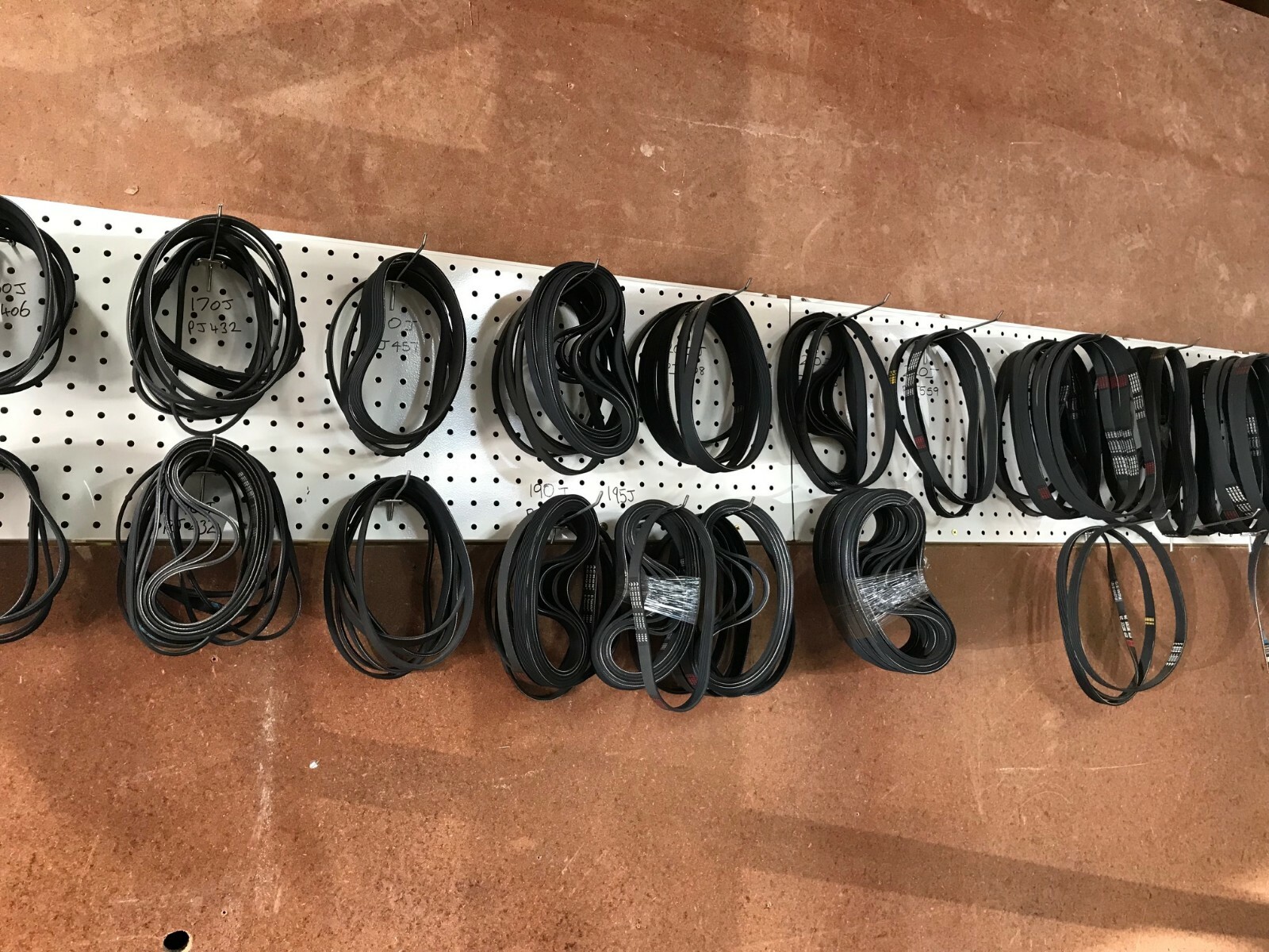 7PJ610 240J Treadmill Motor Drive Fan Pulley Belt 7 Rib Poly Belt eBay