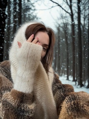 Premium Handmade Sophie Hood & Mittens   Wool, Mohair & Alpaca
