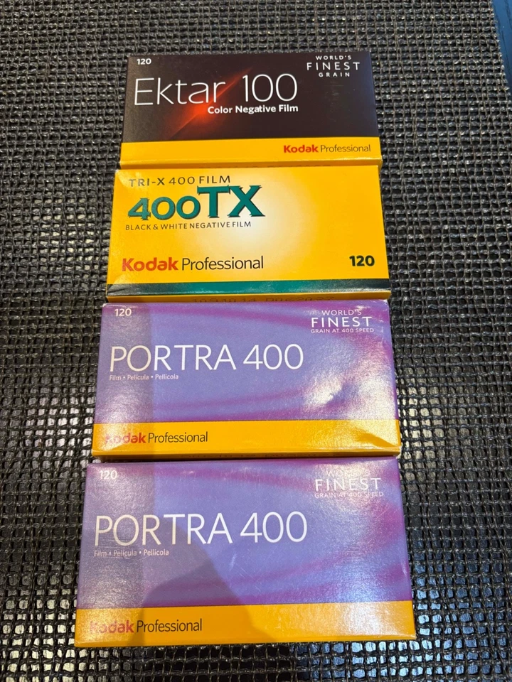 Película Kodak Professional Portra 400 color negativo 120 - (paquete de 5) Foto 2 de 3