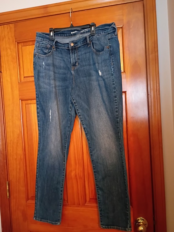 Women's Size 14 Regular Old Navy Mid-rise Curvy Jeans