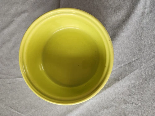 Vintage BAUER Monterey Moderne Chartreuse Pottery 8 1/2" Light Green Bowl 