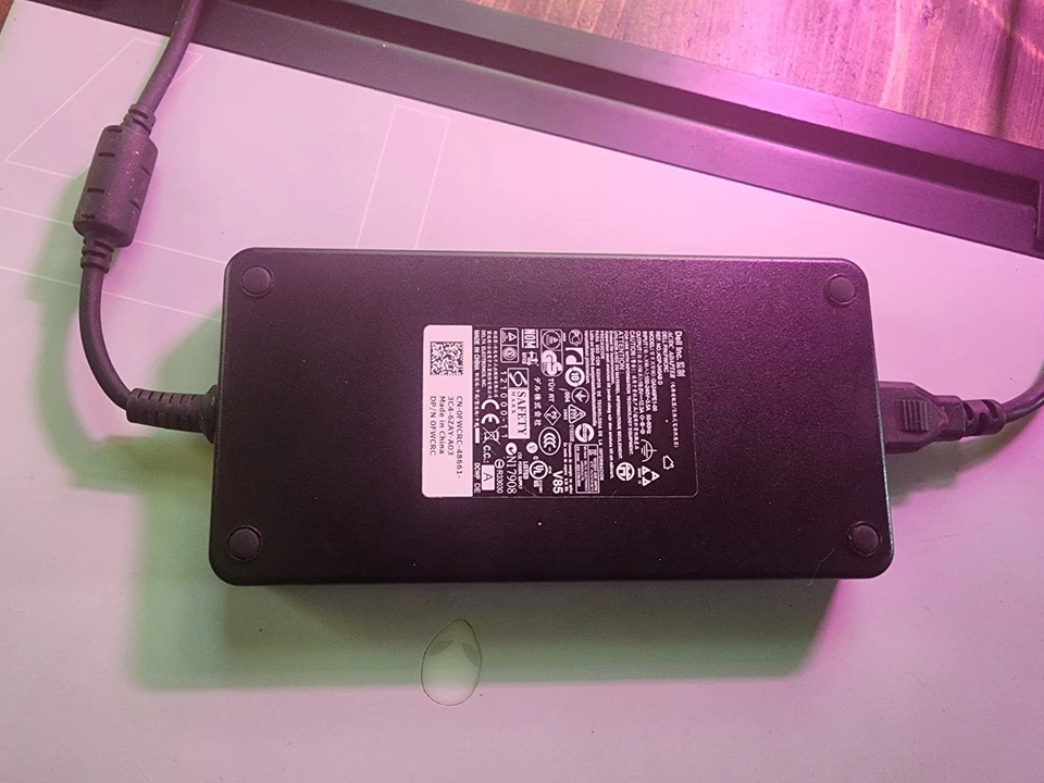 Alienware M17 R4,RTX 3070,512GB/1TB SSD,360hz全高清 — 第 3/3 张图片