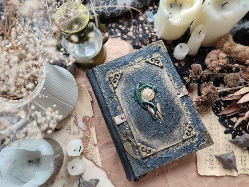 Gothic Dragon Journal- Handmade Fantasy Grimoire Spellbook – Witch Diary - Picture 8 of 13