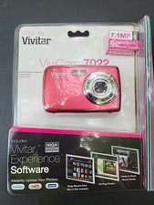 Vtg Vivitar ViviCam 7022 7.1MP Red Digital Camera New Sealed