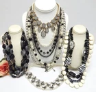 VINTAGE TO NOW FASHION COSTUME JEWELRY NECKLACE LOT ASSORTED TYPES & MATERIALS
