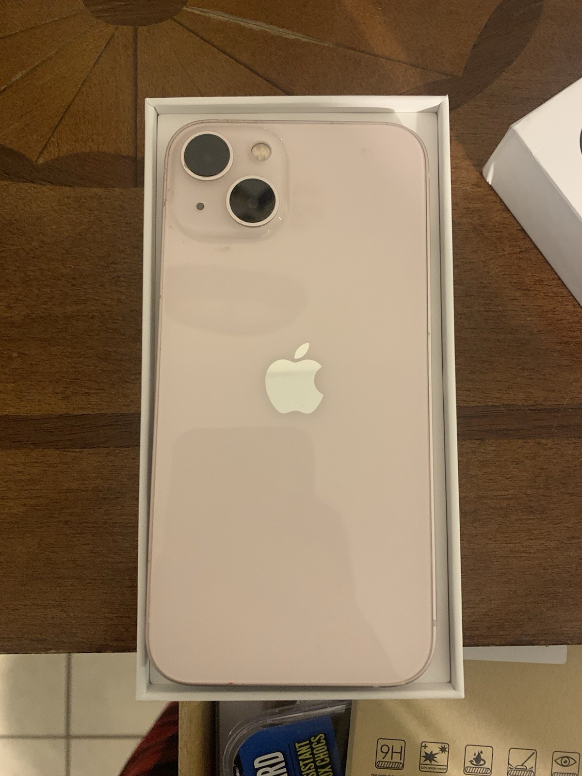 Apple iPhone 13 128GB, Unlocked