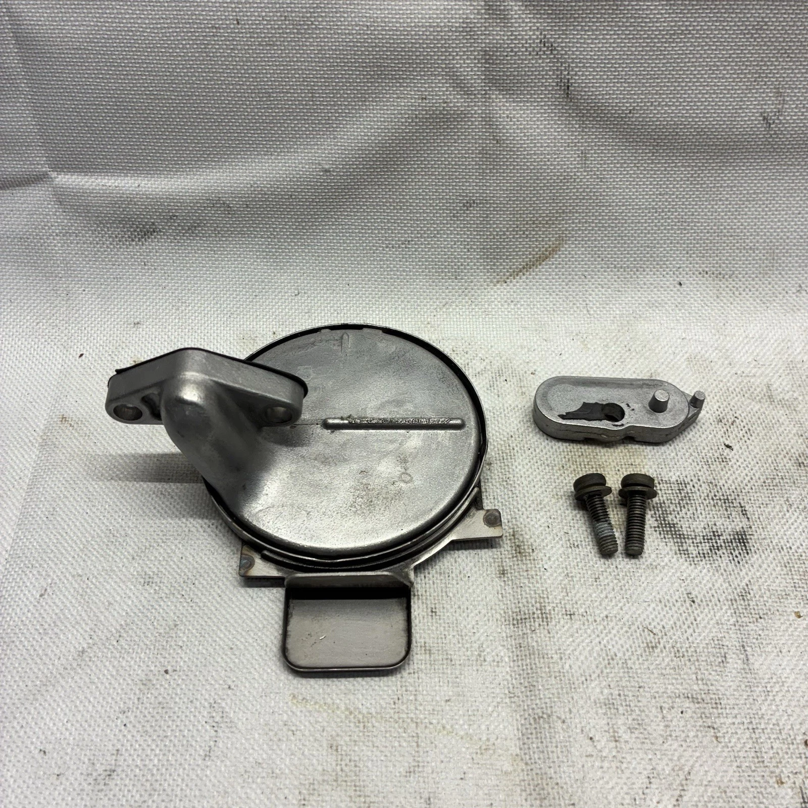 2001-2005 Yamaha Raptor 660r Yfm660r OEM Oil Strainer Filter W/ Hardware