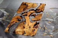 LuxuriöSer Tisch Aus Epoxidharz Goldene Akazie Rechteckiger Tisch