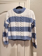 NWT Abercrombie Kids blue and white waist length sweater size 11/12