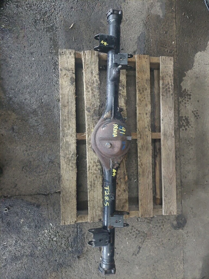 1991-1995 Toyota Previa Rear Axle Differential Housing Bare 4.30 Drum Brakes — 第 4/4 张图片