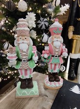 Statuetta Schiaccianoci Natale Muffin Cup Torta 9x6x24 cm