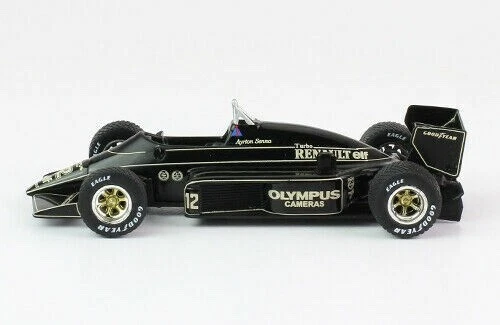 Lotus 97T Ayrton Senna 1985 Rare Formula 1 F1 Diecast Car 1:43 + Magazine - Image 2 of 3