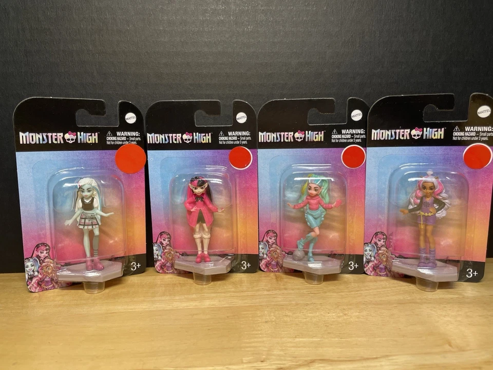 Mini figuras coleccionables Monster High adornos para pasteles ¡Lote de 4 NUEVAS! Foto 2 de 4