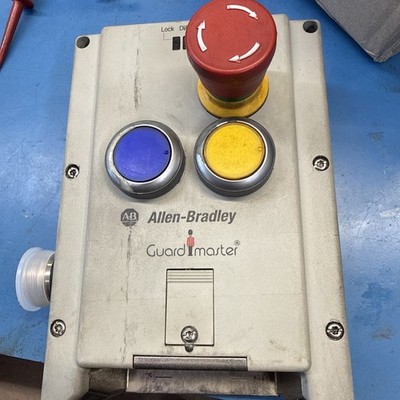 Allen-Bradley 442G-MABR-URM-C03 SER A LOCK MODULE PTR UNIQUE. PN-288536.