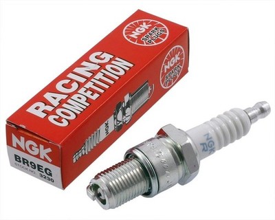 NGK (5722) BR9ES Standard Spark Plug, Pack Of 1 Color