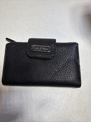 Nautica Women's Wallet Black Tab Indexer Bi-fold Close Reach RFID EUC