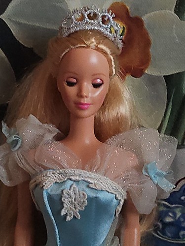 Muñeca Barbie de la Bella Durmiente Mattel 1998 vintage ojos abiertos - Imagen 6 de 24