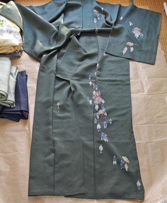  Kimono Aoi Festival motif