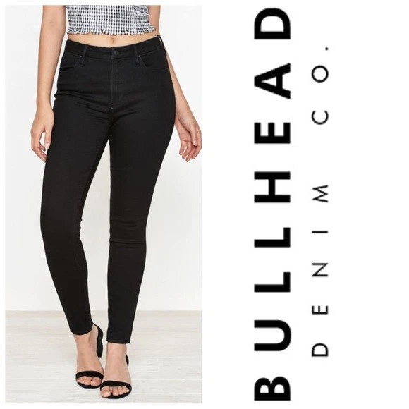 NWT Bullhead Denim Co.Women s Black Dreamy Mid rise Jeggings Sizes