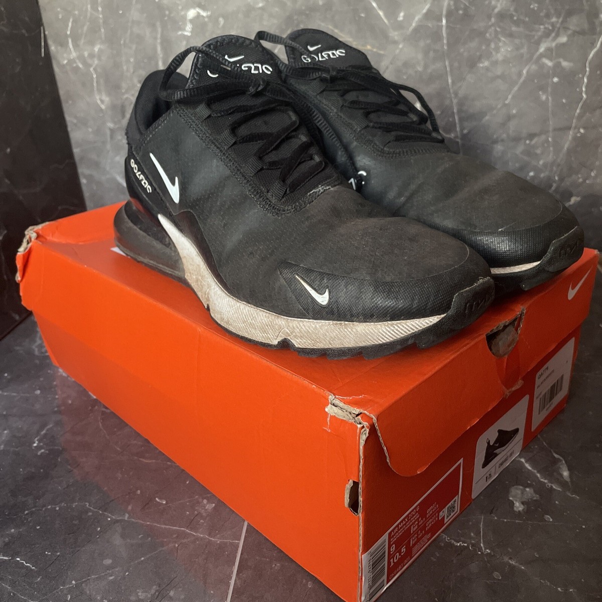 nike air max 270 black with white dots