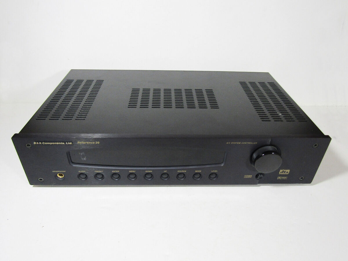 B&K Components Reference 20 Tuner Preamp Preamplifier Stereo B&K Components Reference 20 Tuner Preamp Preamplifier Stereo