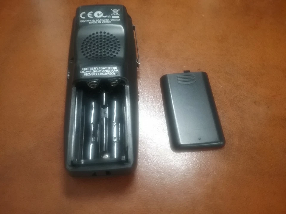 GRABADORA DE VOZ DIGITAL OLIMPUS VN - 2000 Foto 3 de 4