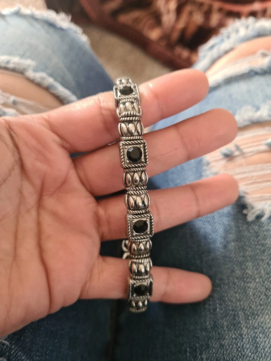 Paparazzi Jewelry Metro Marvelous Bracelet Black
