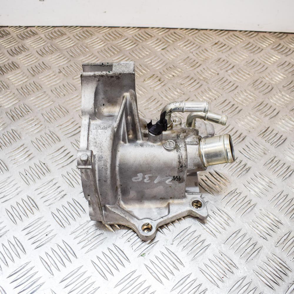 URO Parts Alloggiamento Termostato In Alluminio – Ricambio Per BMW 11537512733PRM
