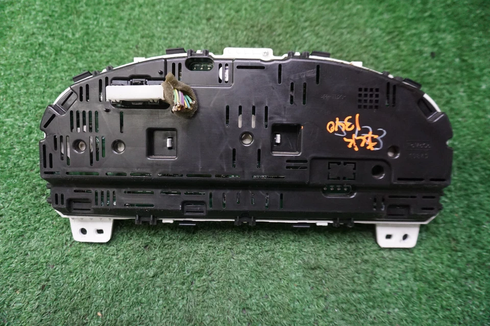 2011 FORD FUSION S medidor de velocidade cluster OEM BE5T10849CD 86.508K MILHAS - Imagem 3 de 4