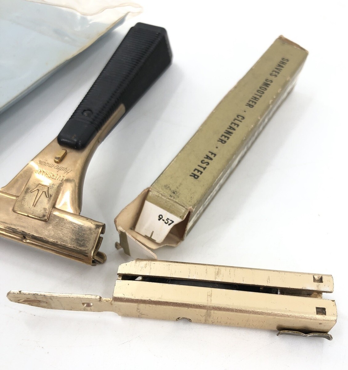 Vintage Eversharp Schick Hydro-Magic Safety Razor 1954-1958 W