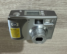 HP Photosmart 733 3.2 MP 3x Optical Pentax Zoom Lens Digital Camera Silver