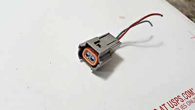 mitsubishi eclipse Endeavor connector MR578968 Fuel Injector