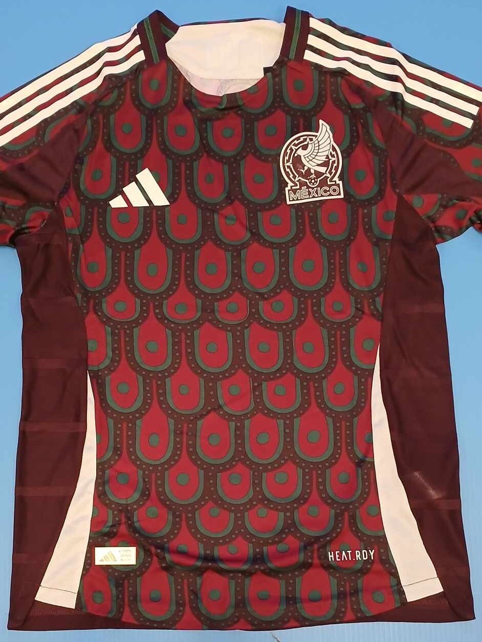 Authentic  Maroon Mexico Soccer Team Jersey de Casa Copa America 2024 