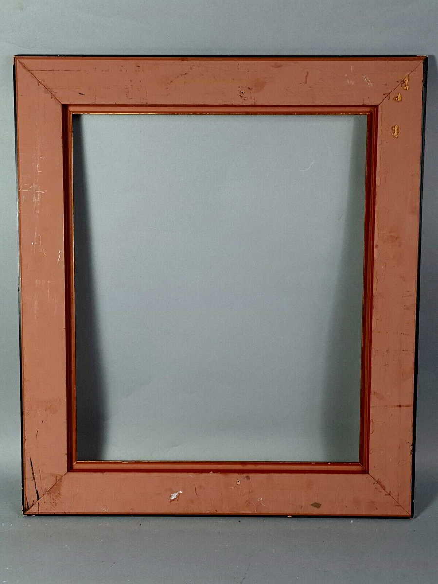 Cadre ancien bords mouvementés bois sculpté & feuille d'or 37x31