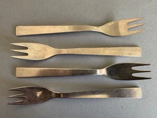 SET of 4 BOAC Cutlery Forks by Atkinson Bros Sheffield England - 16cm