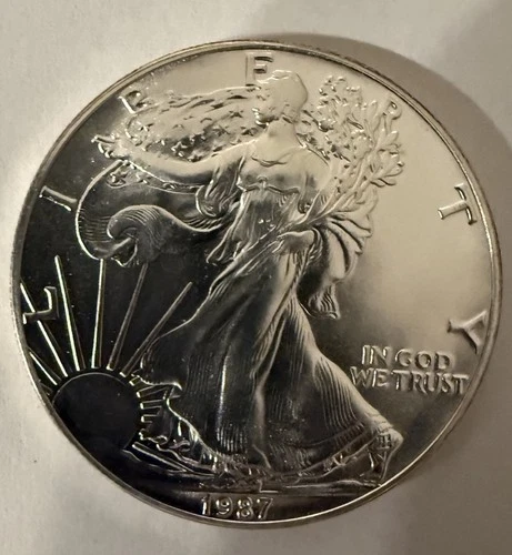 1987 American Silver Eagle 1 oz .999 Fine Silver – Uncirculated