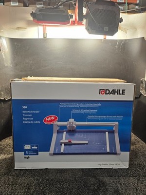 Dahle 550 Professional Rolling Trimmer, 14'' Cutting Length, 20 Sheet Capacity