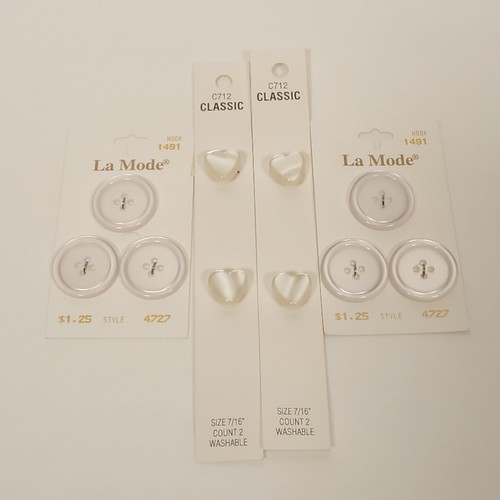 Loading Button Card VTG Button Cards Lot 4 La Mode Round 7/8