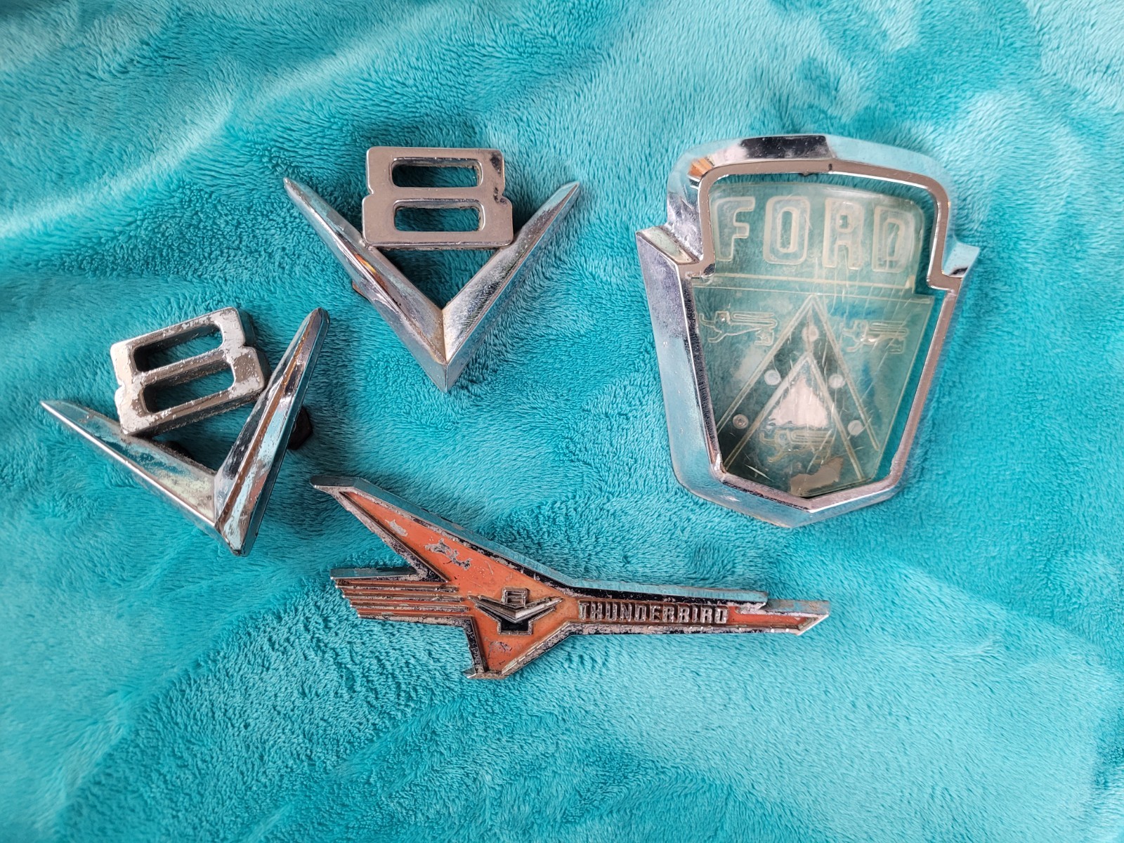 1950s Ford Emblem Lot V8 Thunderbird