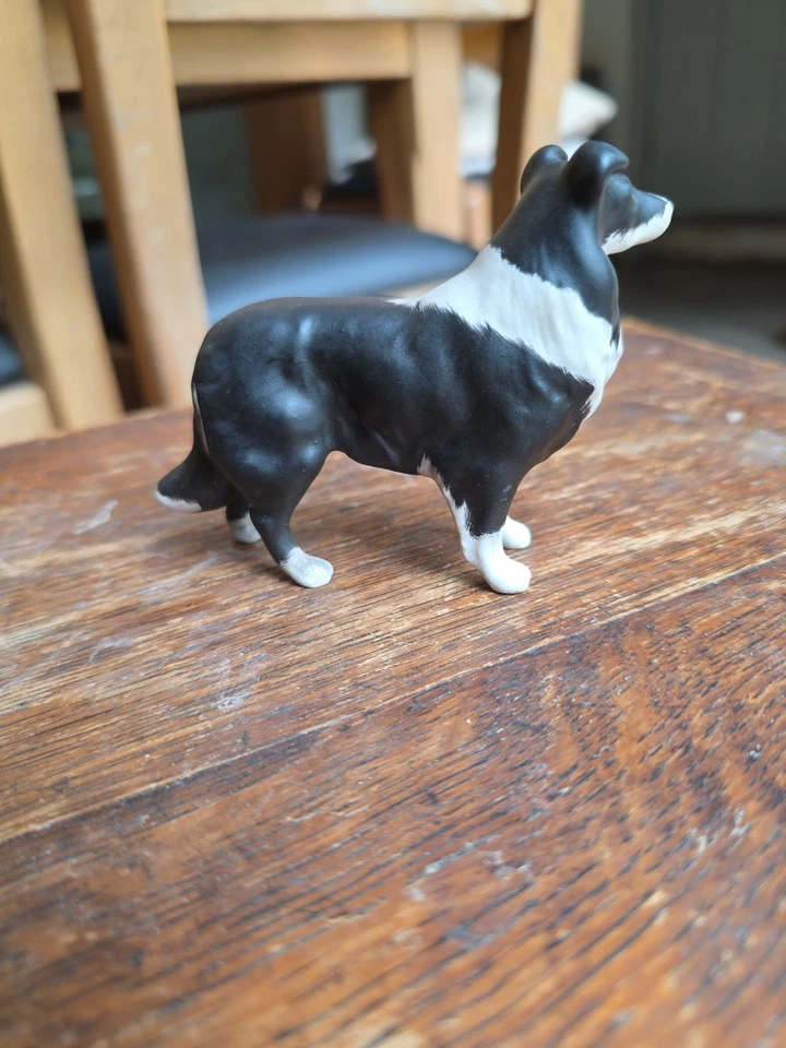 Vintage Beswick Border Collie Sheepdog Figurine Black & White Matt. - Image 4 of 4