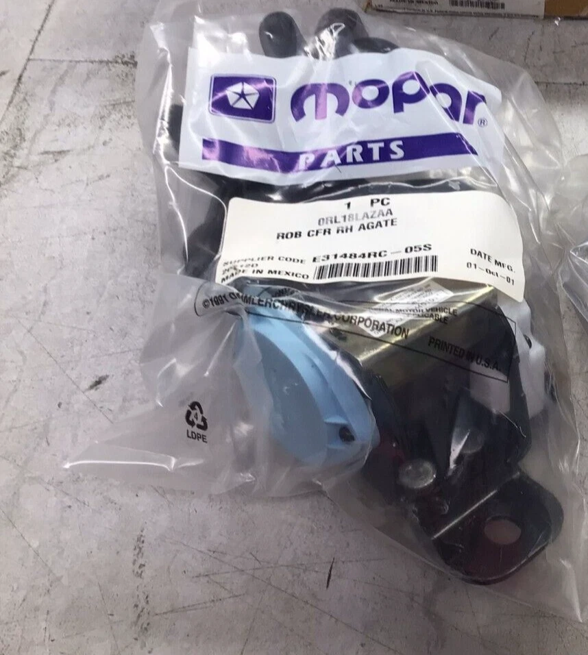 Ремень безопасности переднего пассажира в сборе 2000 Chrysler Dodge от оригинального производителя RL18LAZAA - Изображение 2 из 2