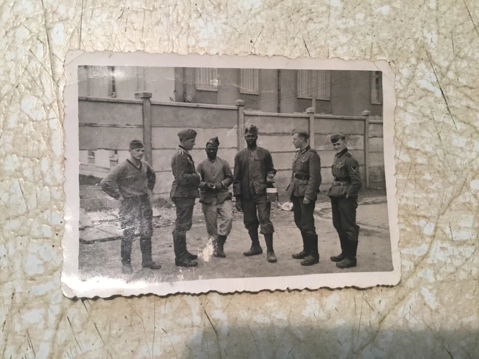 XXX RARA FOTO DE SOLDADOS ALEMANES NEGROS AFRICANOS LEGIÓN ÁRABE GRATIS SEGUNDA GUERRA MUNDIAL Foto 2 de 4