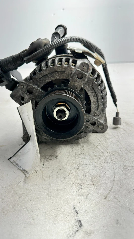 Alternador Toyota Scion TC 2005-2010 100 amperios OEM 27060-28270 Foto 2 de 4