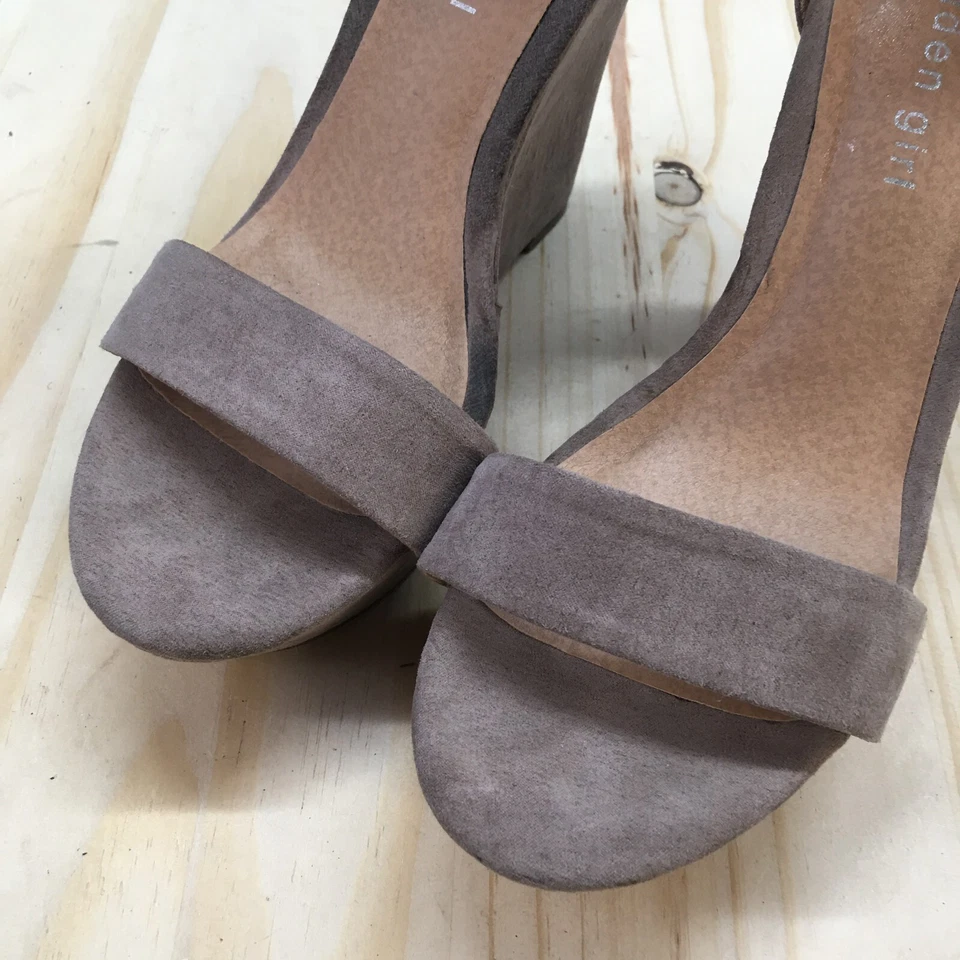 Madden Girl Sandal Womens 8 Brown Platform Wedge Ankle Strap Suede Open Toe - Image 4 of 4